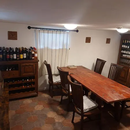 U Lineho Jezevce Apartment